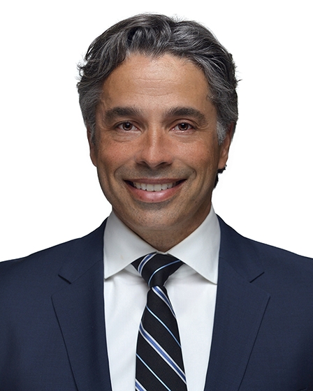 Bernard Baez, MD Headshot