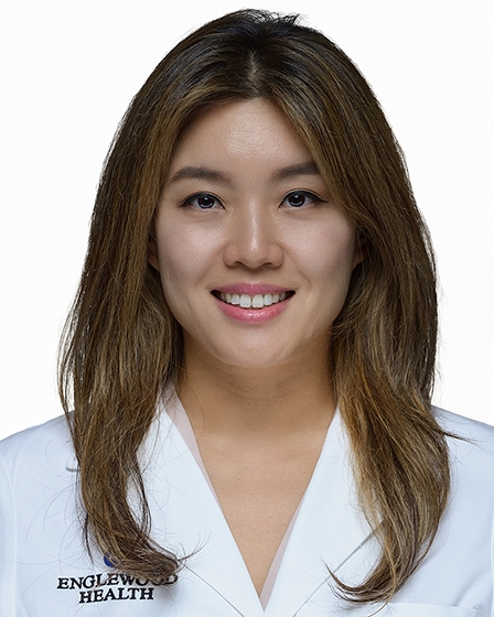 Seulkih Shin D'Andrea, MD Headshot